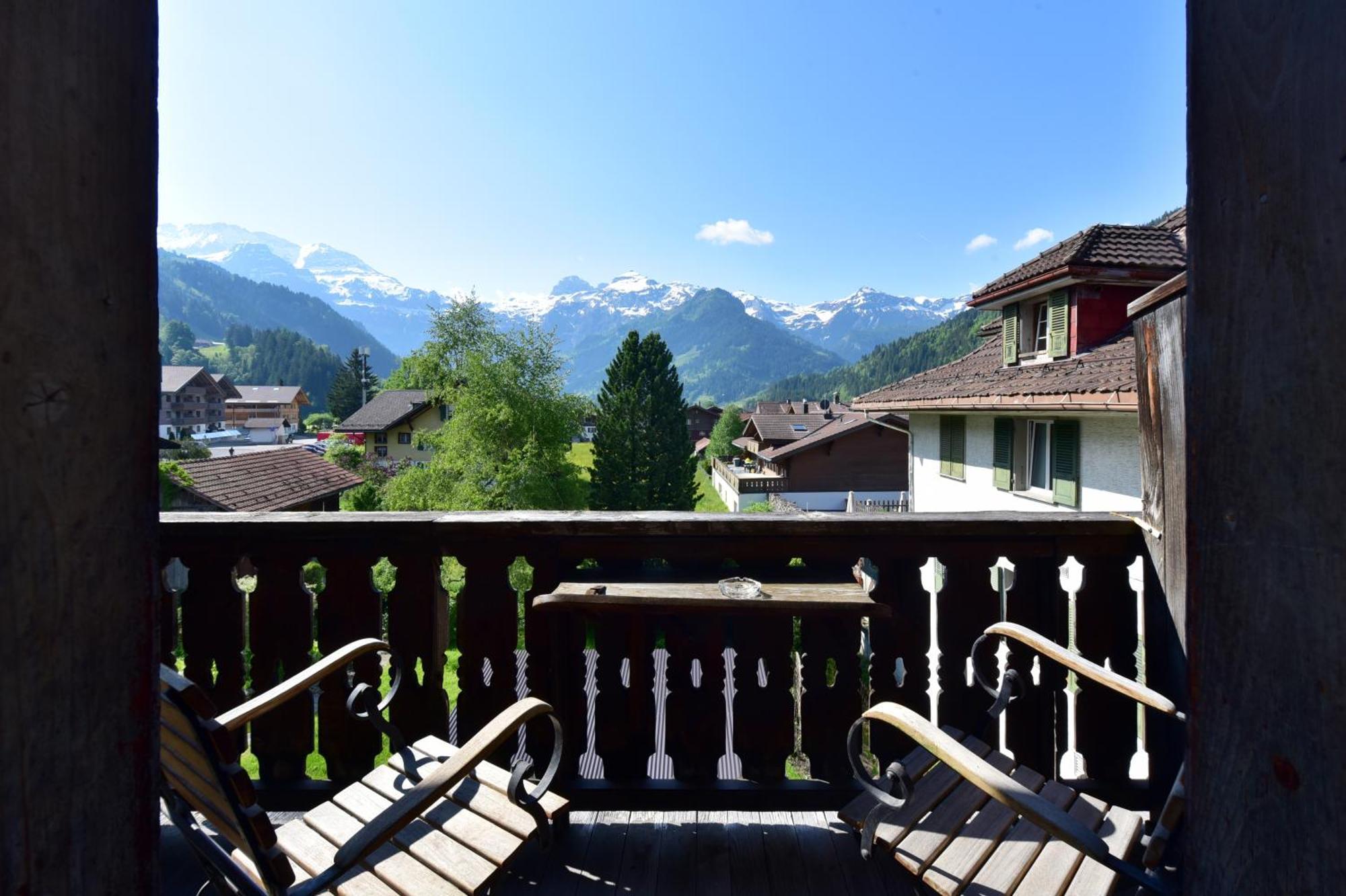 Hotel Sternen Lenk Exteriér fotografie